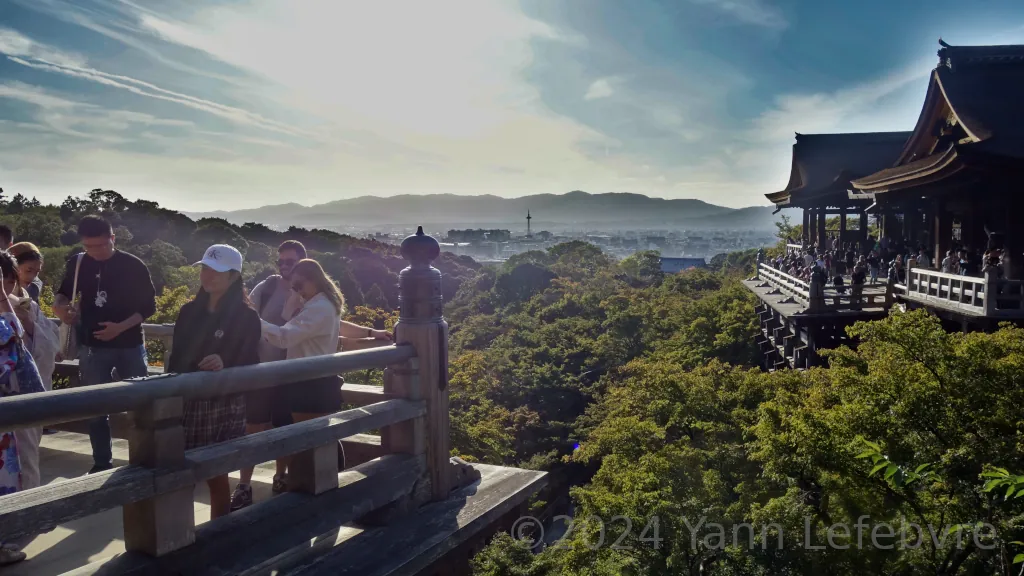 Japon - Kiyomizu-dera - Vue sur Kyoto du "Okuno-in Hall" par Yann Lefebvre 2024