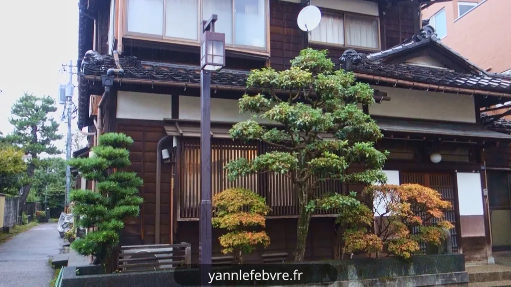 Nagamachi - quartier des samourai - rue avec Yann Lefebvre
