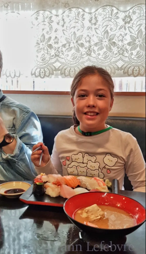 Restaurant de sushi au marché d'Omicho à Kanasawa par Yann Lefebvre