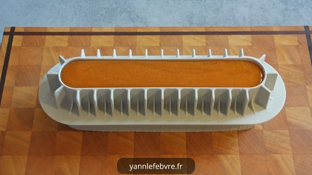 Bûche fruitée avec biscuit Joconde en 5 parties par Yann Lefebvre 2025