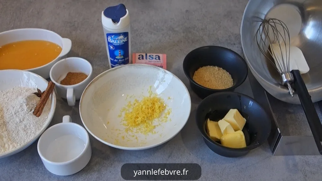 Pain d'épices revisité, zeste de citron, saveur épicée, texture moelleuse, douceur acidulée par Yann Lefebvre 2025