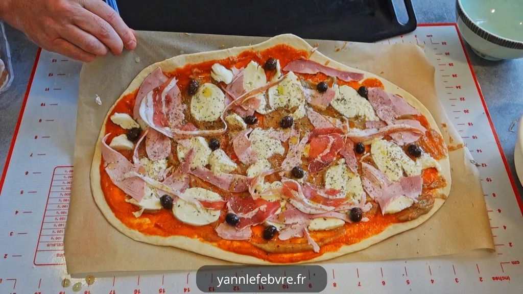 Pizza au caviar d’aubergine : recette savoureuse, facile et originale pour un repas méditerranéen gourmand par Yann Lefebvre 23025