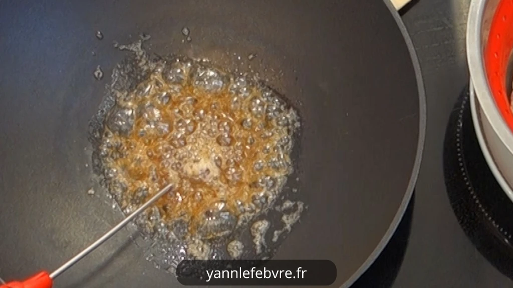 MOO WAN : La Meilleure Recette de Porc au Caramel Thaïlandais Ultra Fondant et Facile ! par Yann Lefebvre