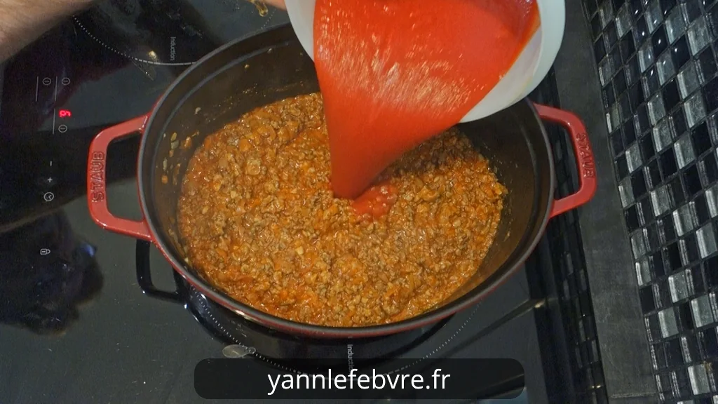 MA RECETTE DE LASAGNES À LA BOLOGNAISE MAISON SANS VIN – Ultra Fondantes ! par Yann Lefebvre