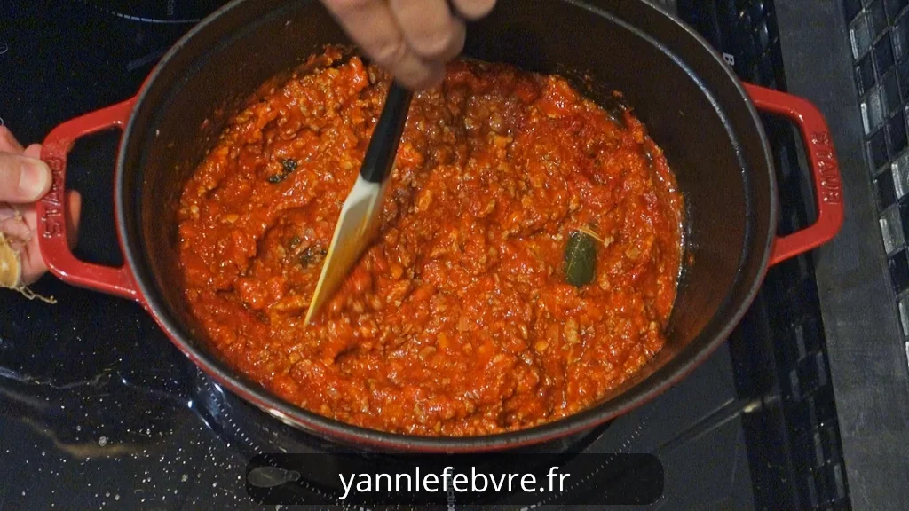MA RECETTE DE LASAGNES À LA BOLOGNAISE MAISON SANS VIN – Ultra Fondantes ! par Yann Lefebvre