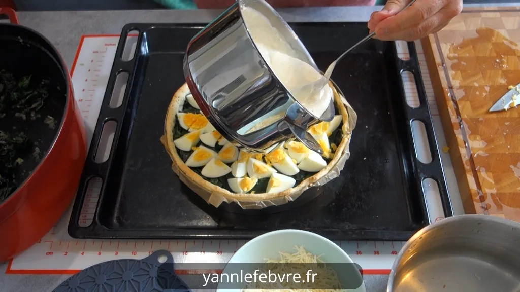 Tarte aux Épinards, Œufs Durs et sauce Mornay Gratinée par Yann Lefebvre
