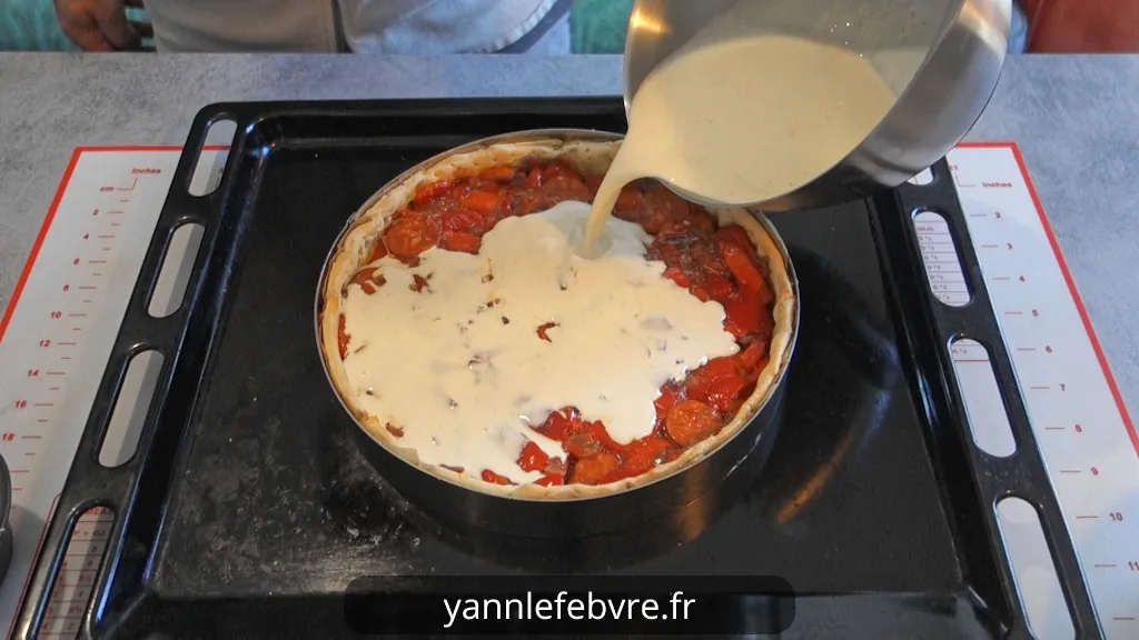délicieuse Quiche Chorizo et Poivrons, ultra gourmande et pleine de saveurs ! Une recette facile et rapide à réaliser, parfaite pour un repas du soir, un brunch ou un pique-nique.