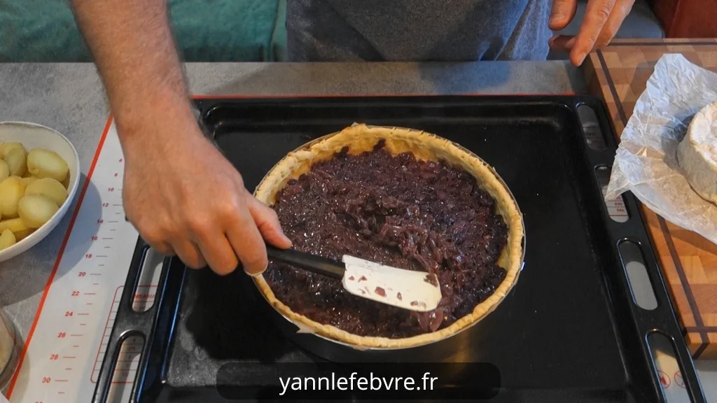 Tarte Camembert, Pommes de Terre & Oignons Gratinés - Recette Facile et Gourmande par Yann Lefebvre !