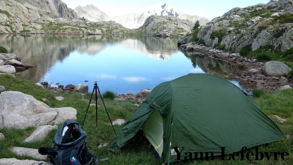Bivouac aux lacs des Bresses : Au dessus du Lac Nègre par Yann Lefebvre