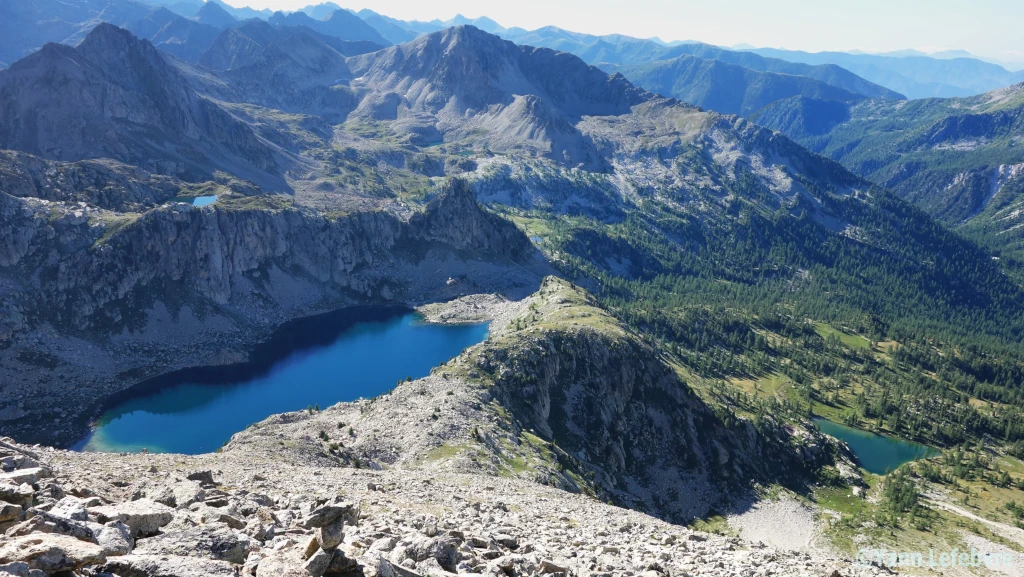 Pointe Giegn (2888 m) : Le toit au-dessus du Lac Nègre par Yann Lefebvre