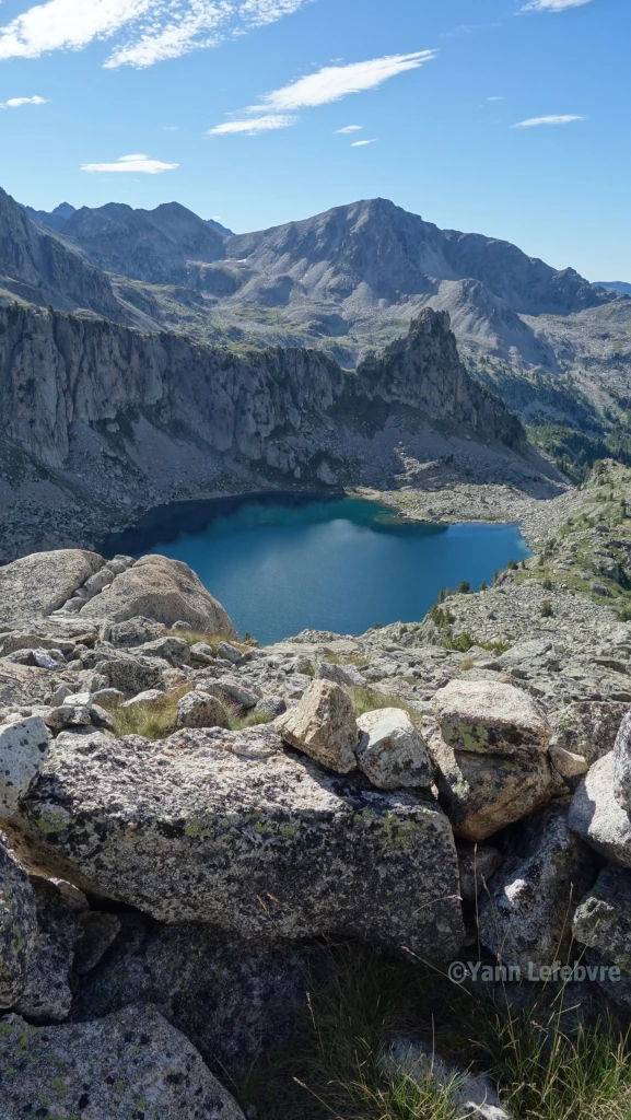 Pointe Giegn (2888 m) : Le toit au-dessus du Lac Nègre par Yann Lefebvre