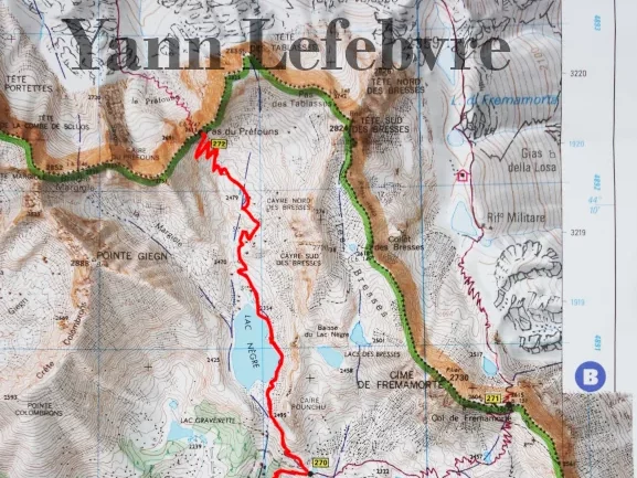 Randonnée au Pas du Préfouns (2615 m) : Au dessus du Lac Nègre par Yann Lefebvre