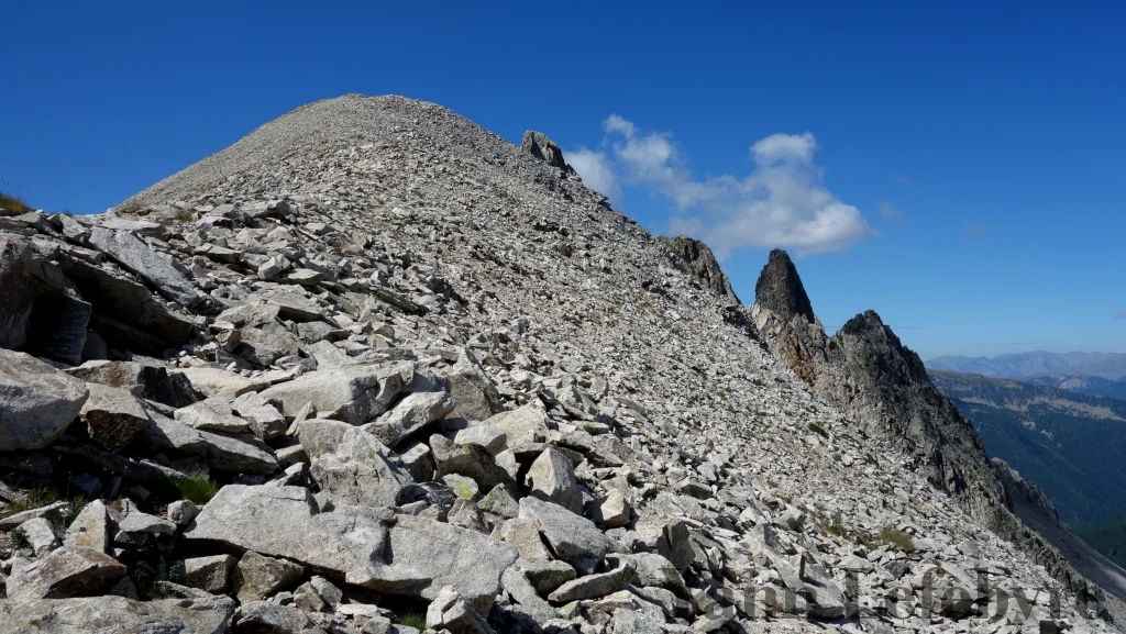 Randonnée à la Cime de Rogué : Au dessus du Lac Nègre par Yann Lefebvre
