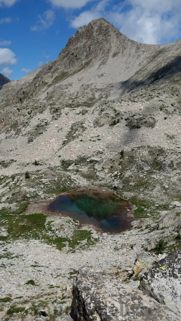 Randonnée à la Cime de Rogué : Au dessus du Lac Nègre par Yann Lefebvre