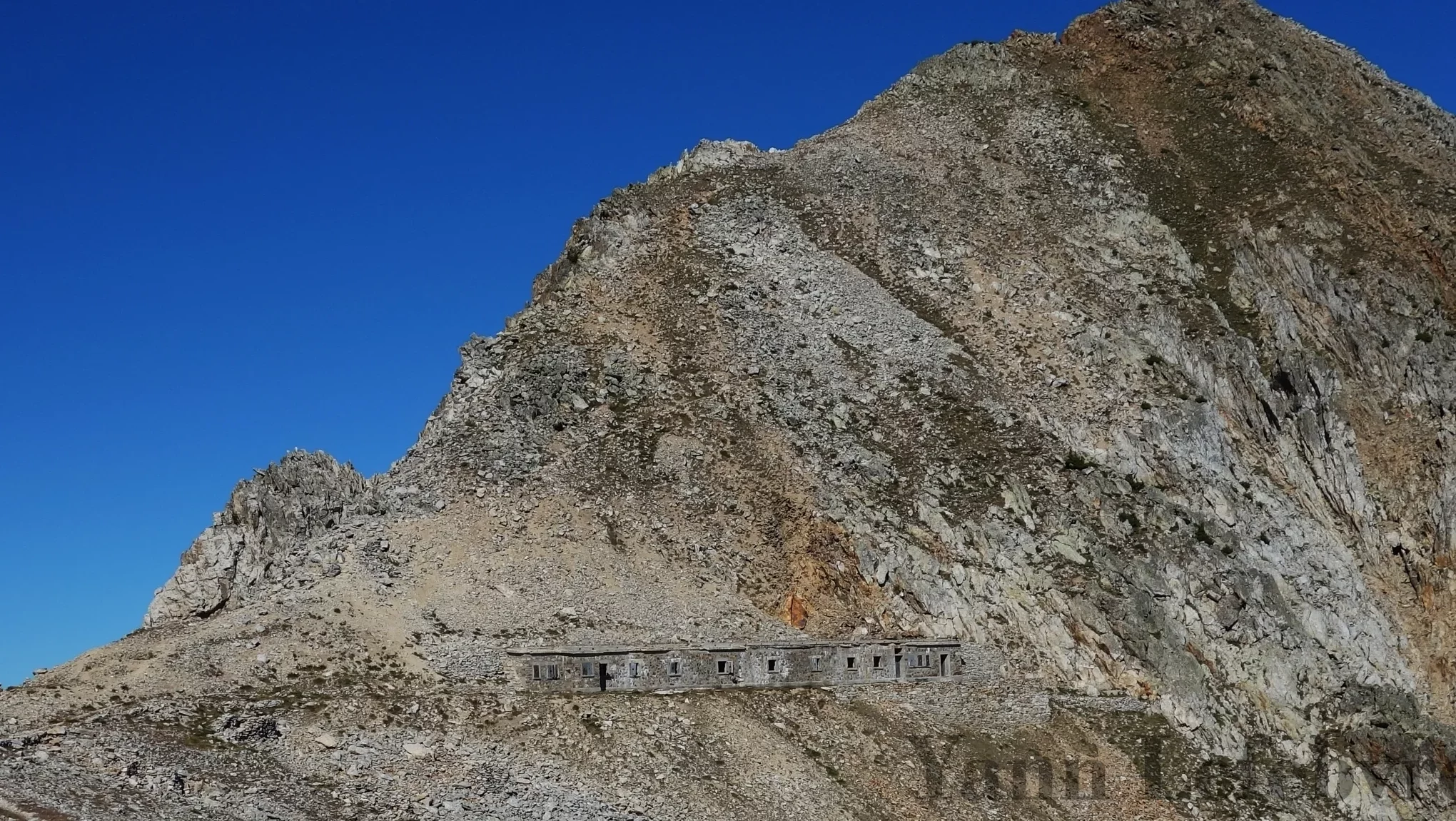colfremamorte-vestige Col de Frémamorte par Yann Lefebvre
