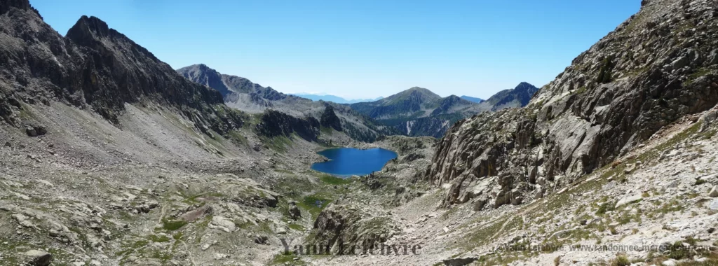 Randonnée au Pas du Préfouns (2615 m) : Au dessus du Lac Nègre par Yann Lefebvre