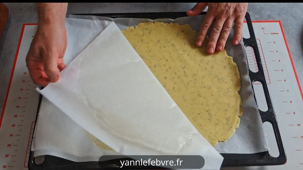 Tarte à la tomate provençale du moment ! Des tomates gorgées de soleil et des herbes de Provence par Yann Lefebvre